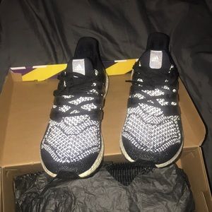 Adidas ultral boost ltd